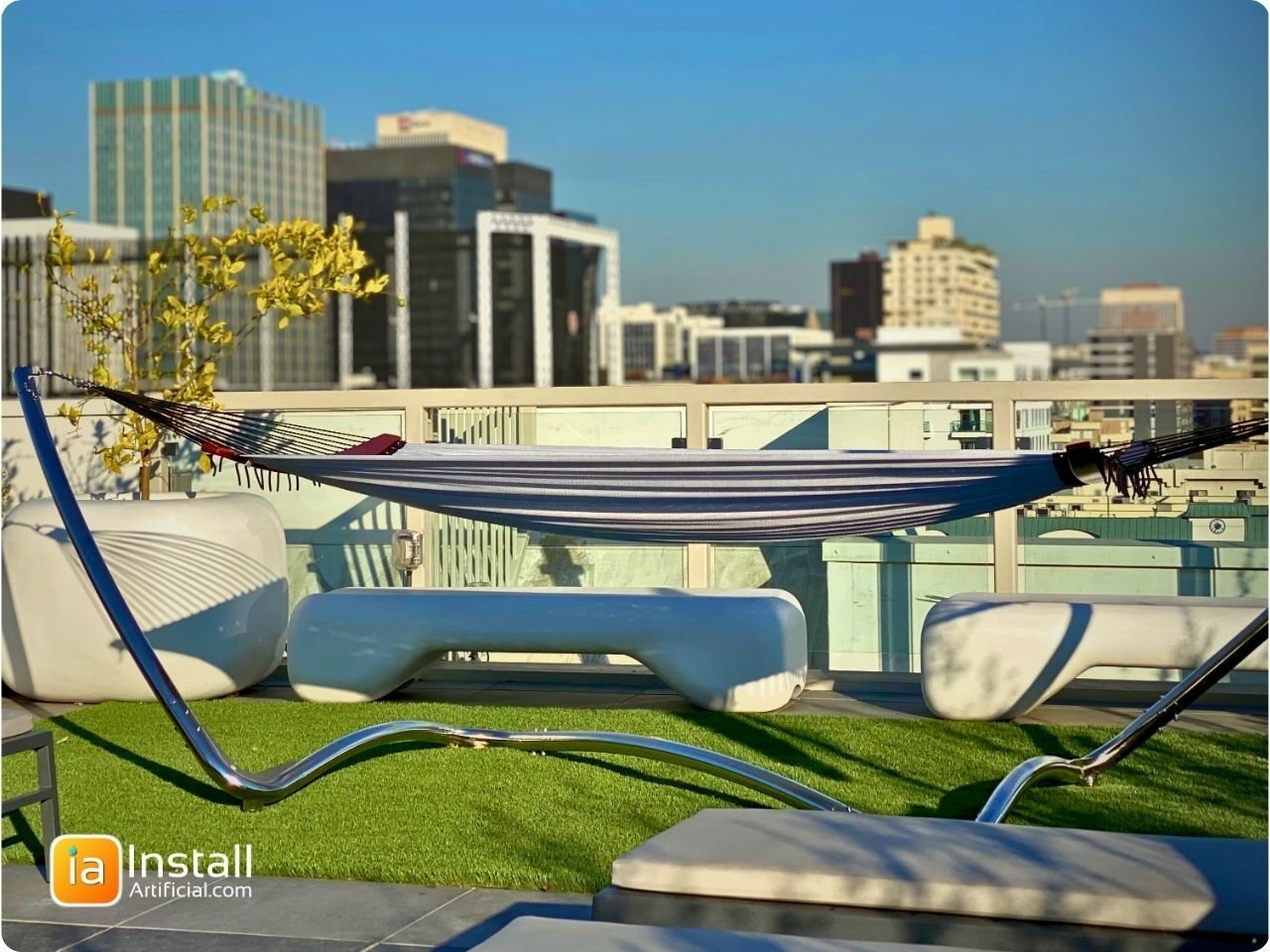 commercial patio with artificial grass