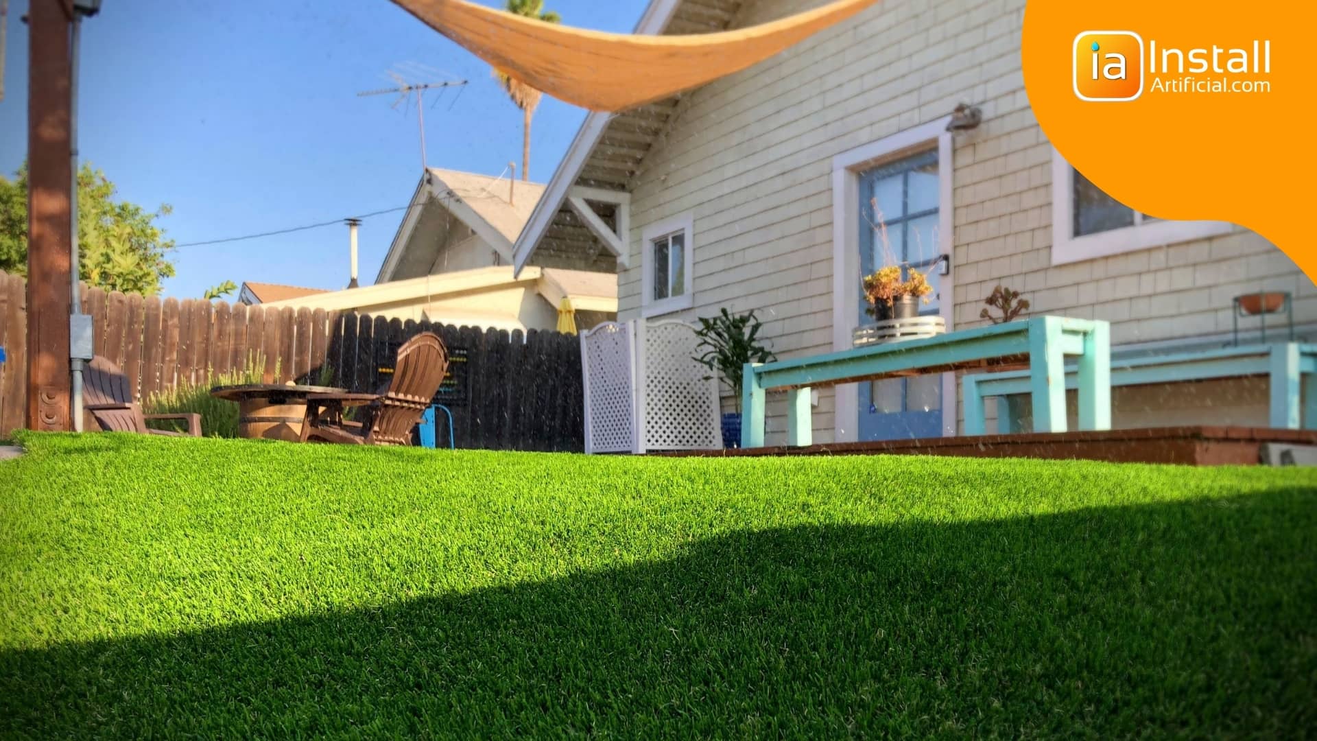Backyard Landscape Artificial Grass Installation